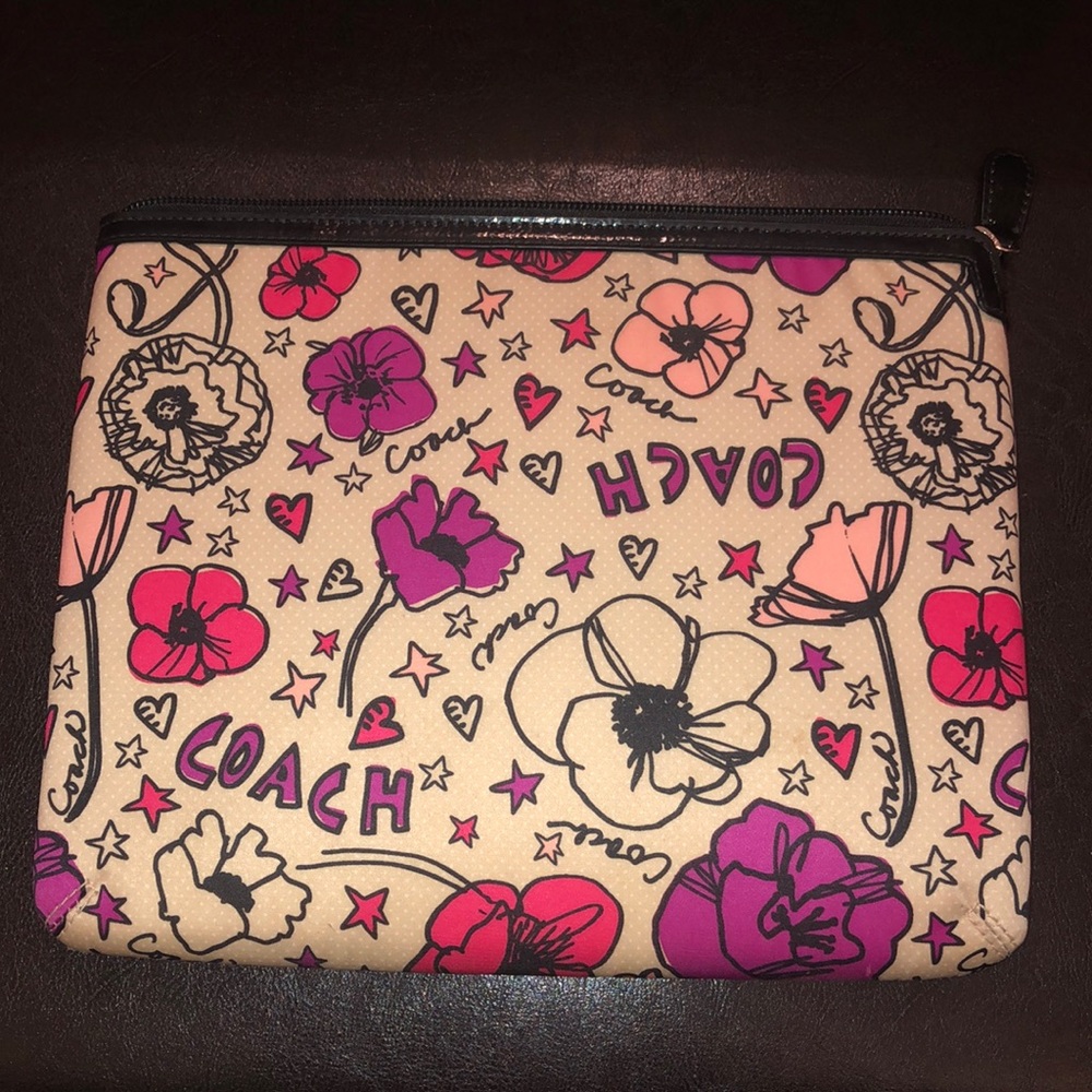 Coach Poppy padded tablet case, brand new